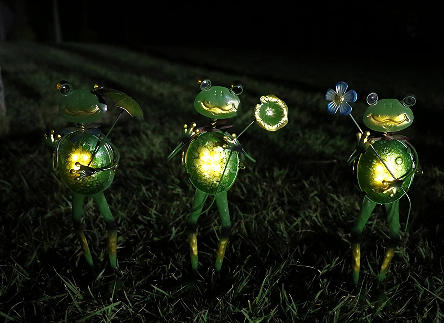 VIEROLA Solar Frog Stake Lights, 3 Pcs Metal Frog Garden Decor Lights, 13" Landscape LED Light